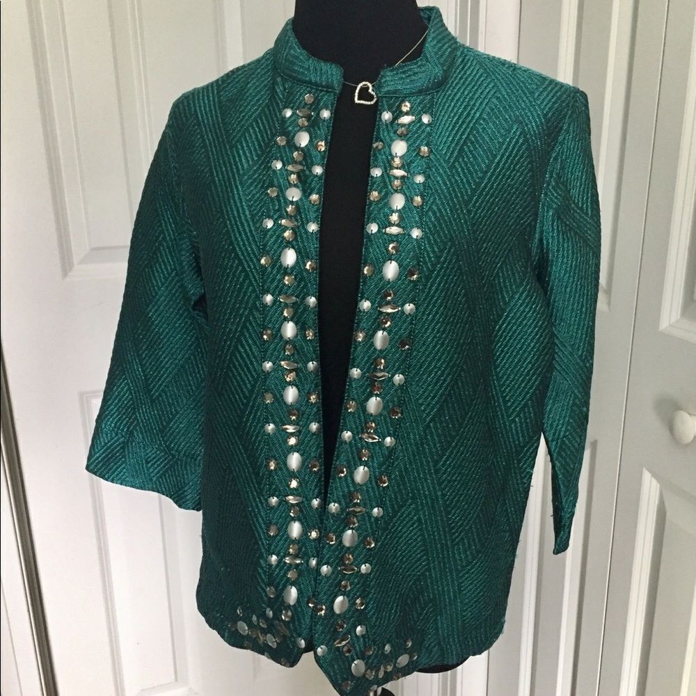 Stunning jacket by Choices in size medium